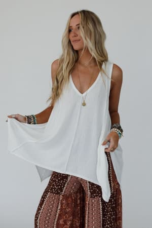 the-nest-drift-away-top-off-white/White