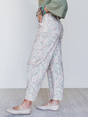 Antoinette Barrel Jeans - Khaki Floral L / Khaki Floral