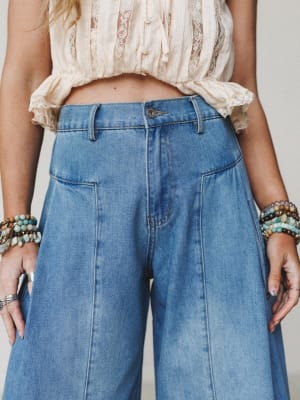 Let Love In Jeans - Light Denim S / Light Denim