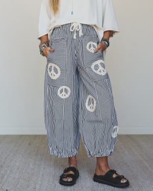 Peace Out Stripe Jeans - Black L / Black