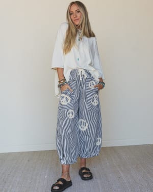 Peace Out Stripe Jeans - Black L / Black