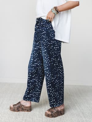 Heart of the Wild Jeans - Navy Leopard S / Navy Leopard