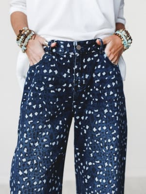Heart of the Wild Jeans - Navy Leopard S / Navy Leopard