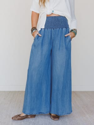 free-falling-wide-leg-pants-denim/Denim