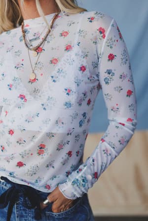 the-nest-made-you-blush-floral-top-ivory/Ivory