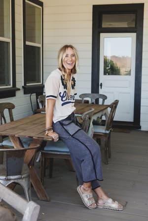 nothing-less-barrel-pants-black/Black