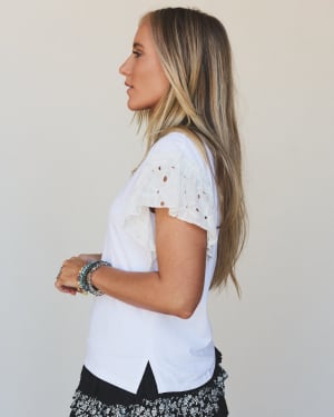 Elevate Basics Ruffled Top - White L / White