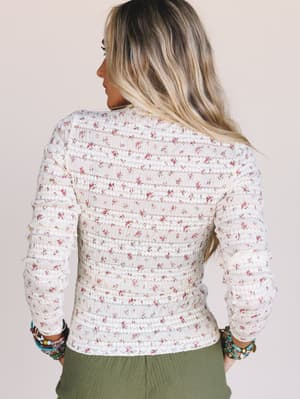 peach-blossom-floral-top-cream/Cream