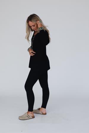 dreamy-drift-top-and-pant-set-black/Black