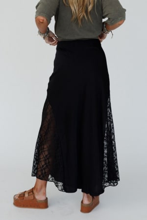 satin-starlight-lace-skirt-black/Black