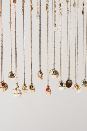 november-dreamer-birthstone-necklace-topaz/November Topaz