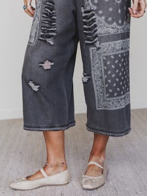 high-hopes-bandana-print-overalls-black/Black Bandana