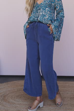 So Comfy Twill Wide Leg Pants: undefined