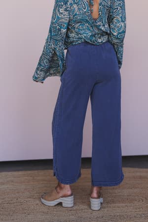 so-comfy-twill-wide-leg-pants-dark-blue/Blue