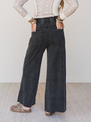 lucky-one-wide-leg-full-pant-black/Charcoal