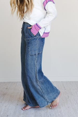 Beyond Love Wide Leg Jeans: undefined