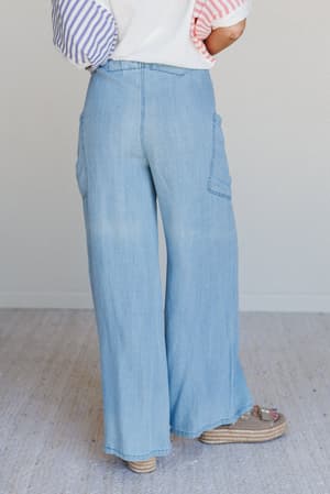 beyond-love-wide-leg-jeans-washed-denim/Blue