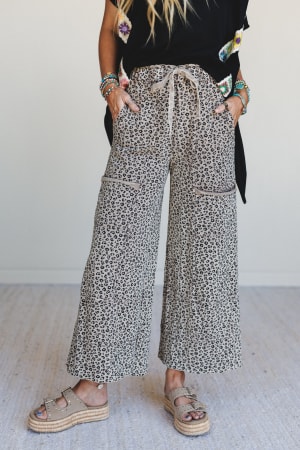 Lucky One Animal Print Wide Leg Pants: undefined