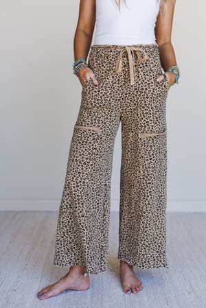 lucky-one-animal-print-wide-leg-pants-camel/Brown