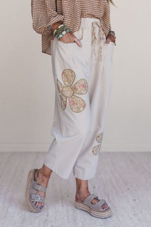 flower-grove-barrel-pants-khaki/Beige