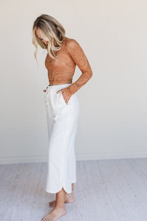 so-comfy-denim-wide-leg-pants-white/White