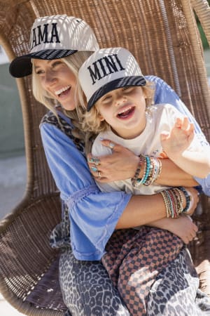 mama-baseball-hat-black/Black