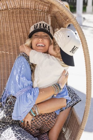 mama-baseball-hat-black/Black