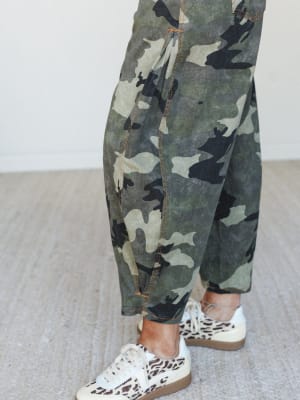 Sun Trails Camo Pants - Olive Grey L / Olive Grey