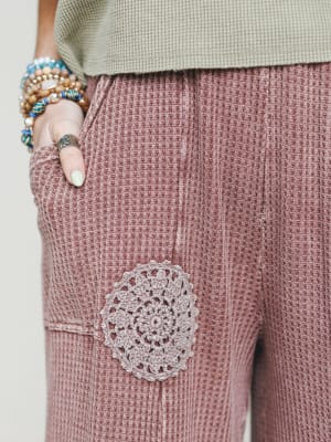 Art of it All Flowy Pants - Chocolate L / Chocolate