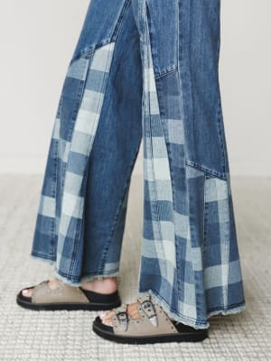Artful Idea Jeans
- Dark Denim S / Dark Denim