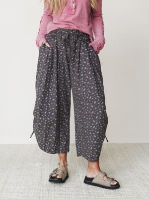 Vintage Blooms Pants - Ash Mocha S / Ash Mocha