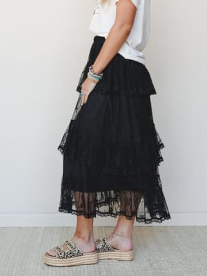 Elowen Ruffle Maxi Skirt - Black M / Black