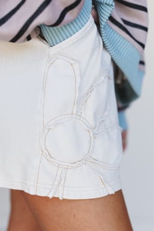 daisy-days-patchwork-shorts-khaki/Beige