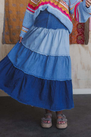 Havana Sol Maxi Skirt: undefined