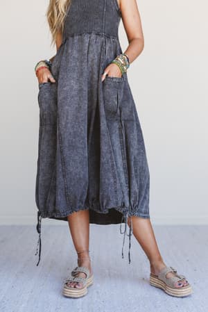jungle-beat-cargo-maxi-dress-black/Black
