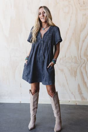 getaway-pleated-denim-dress-black/Black