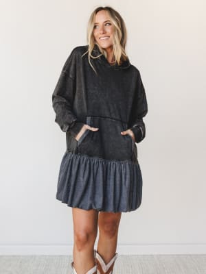 Full Swing Dress - Black S / Black