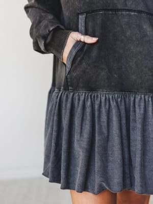 Full Swing Dress - Black S / Black