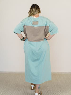 Golden Ray Star Maxi Dress - Dusty Sage S / Dusty Sage