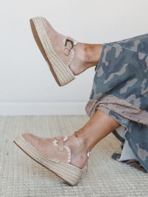 Edith Platform Slide - Almond 10 / Almond