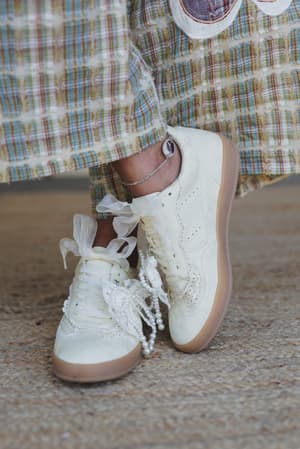 make-it-yours-bow-embroidered-sneakers-yellow/Yellow