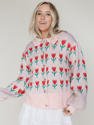 Sweet Petals Cardigan - Pink Red M/L / Pink Red