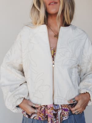 In The Details Jacket - Beige L / Beige