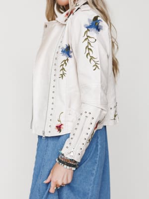 Brooklyn Embroidered Studded Jacket - Beige L / Beige