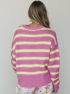 Team Colors Sweater - Pink L / Pink