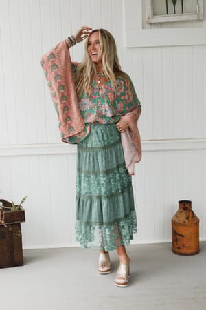 lace-horizon-maxi-skirt-sage/Sage