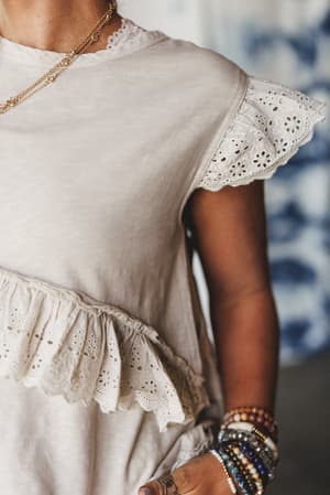 simple-sweet-ruffle-tunic-gray/Oatmeal