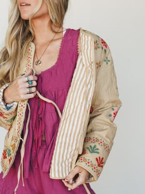 All Seasons Jacket - Khaki M / Khaki