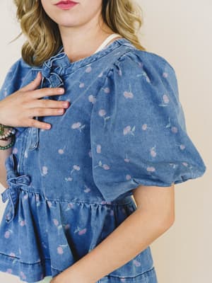 Blooming Beginnings Vest - Washed Denim L / Washed Denim