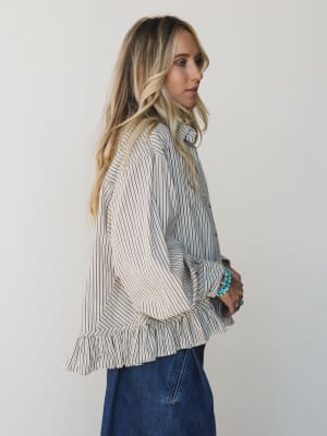 She's A Natural Ruffle Hem Blouse - Ivory L / Ivory